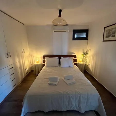 Dom wakacyjny Thalantheia House