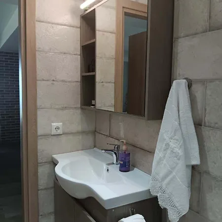 Dom wakacyjny Thalantheia House *